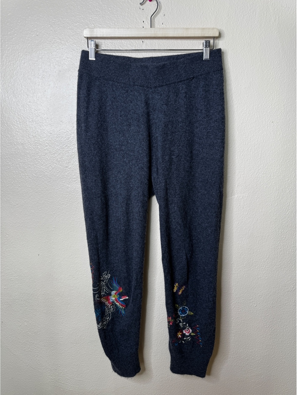 Johnny Was 100% Cashmere Gray Embroidered Phoenix Floral Jogger Pants Size S